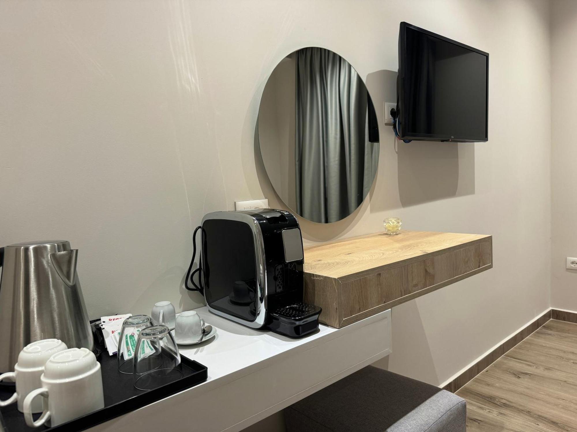 Ion Rooms Himarë Dış mekan fotoğraf